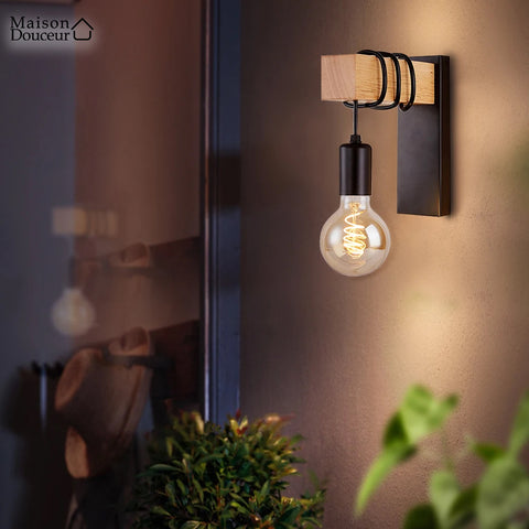 Kenzie Holzwandleuchte