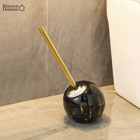 Lila Toilettenbürste 