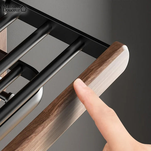 Slavia Wandregal aus Holz 